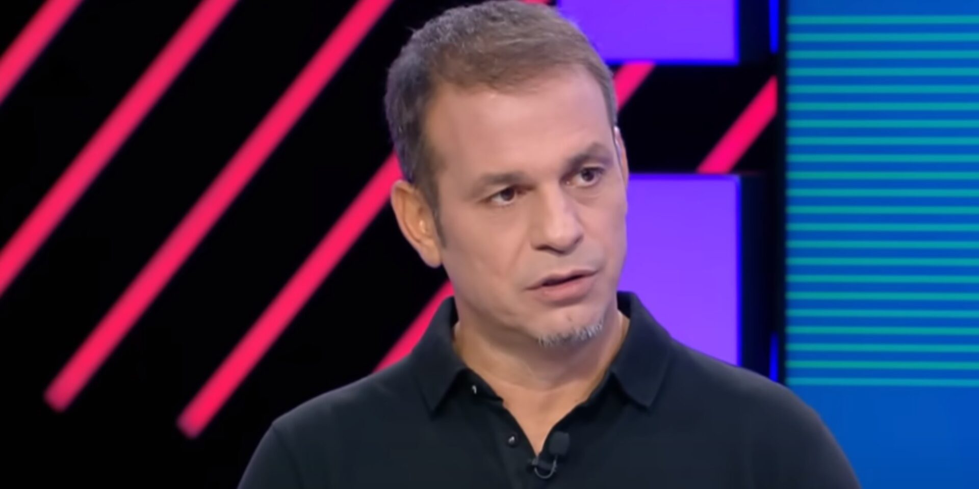 Ντέμης Νικολαΐδης
