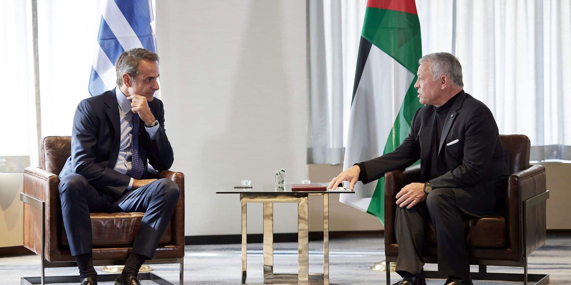 Ο Μητσοτάκης συναντήθηκε με τον Βασιλιά της Ιορδανίας, Αμπντουλάχ Β' - Τι συζήτησαν (εικόνες)