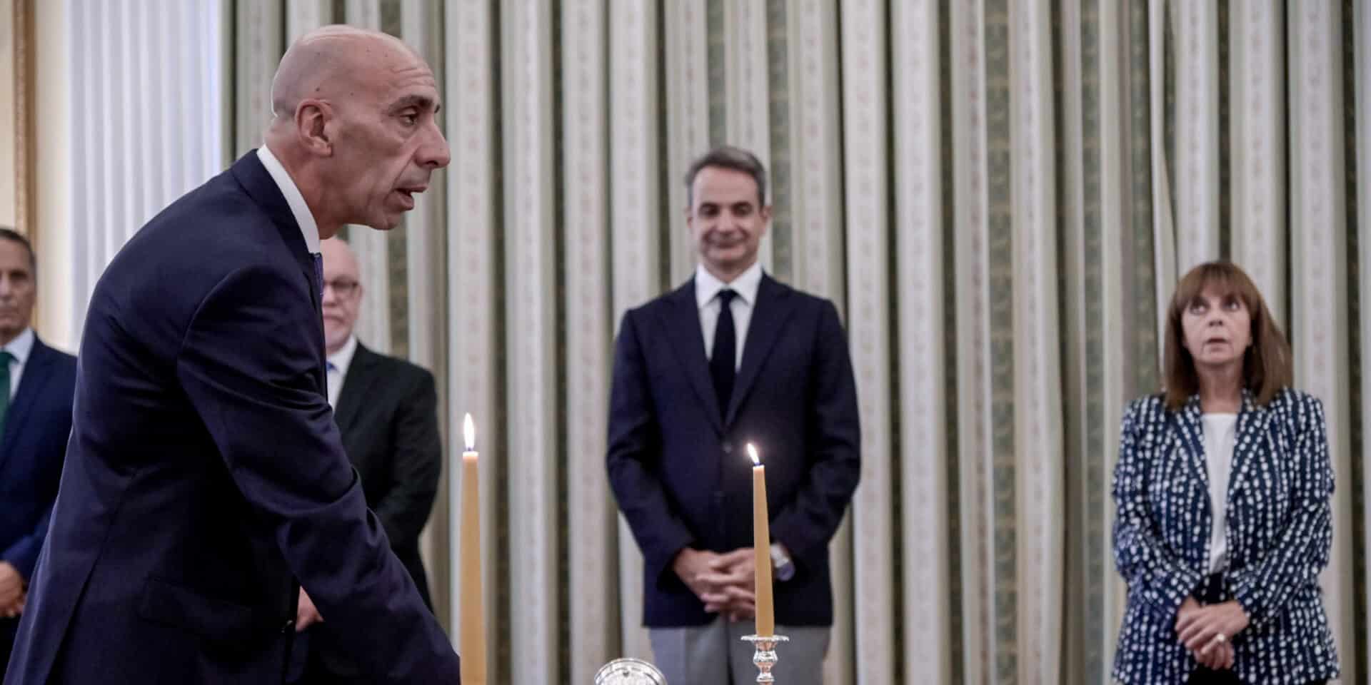 Η ορκωμοσία του Γιάννη Μπρατάκου