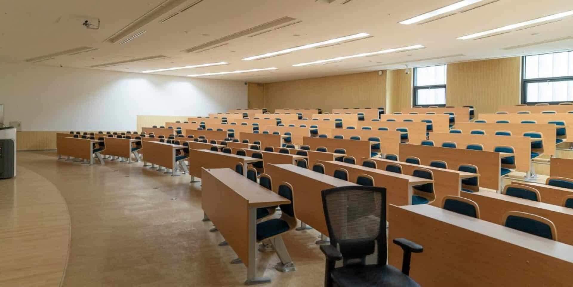 Εκ νέου αιτήσεις για δημόσια ΙΕΚ Τουρισμού