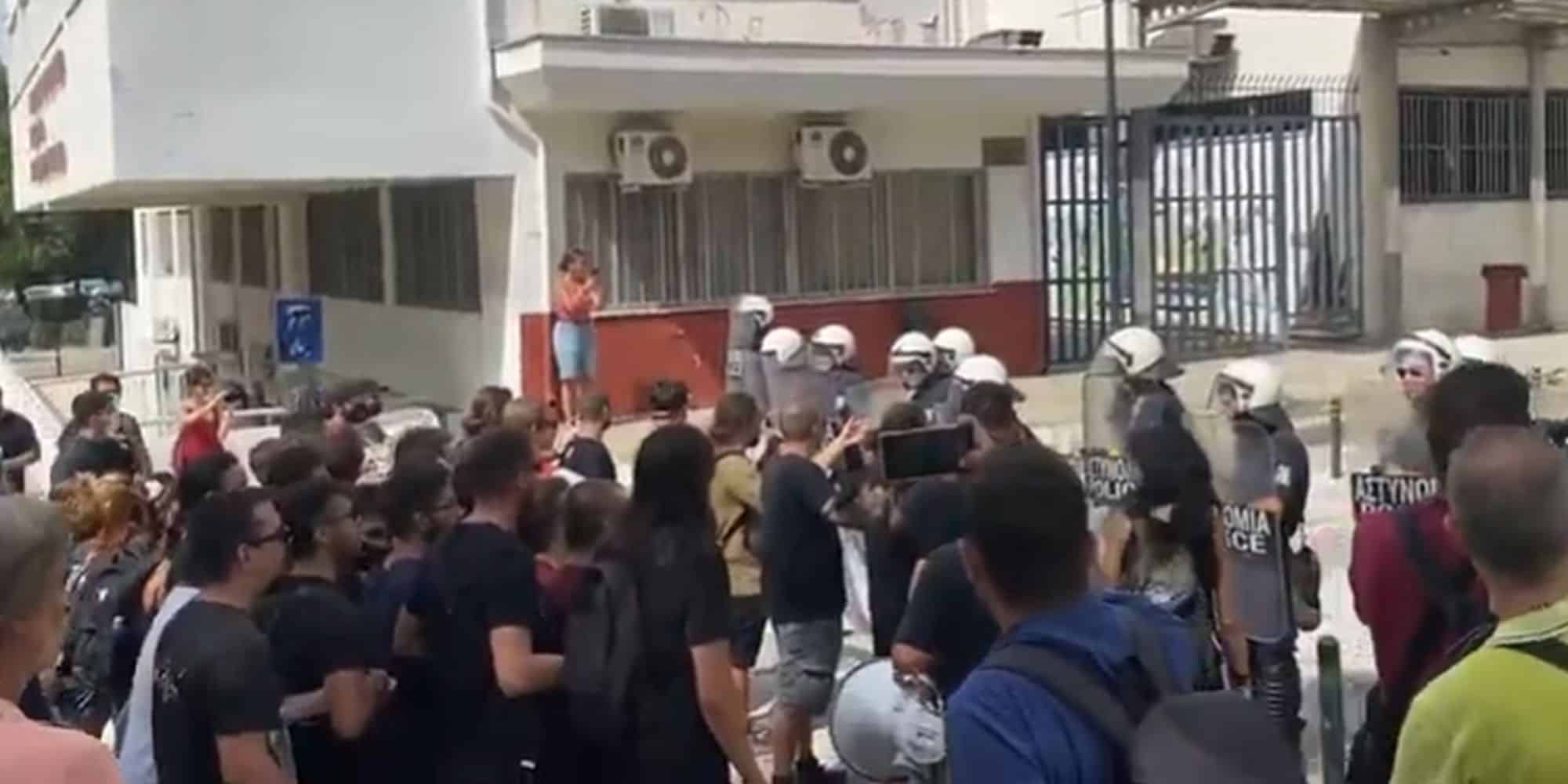 Επεισόδια στο ΑΠΘ σε διαμαρτυρία για την Πανεπιστημιακή Αστυνομία