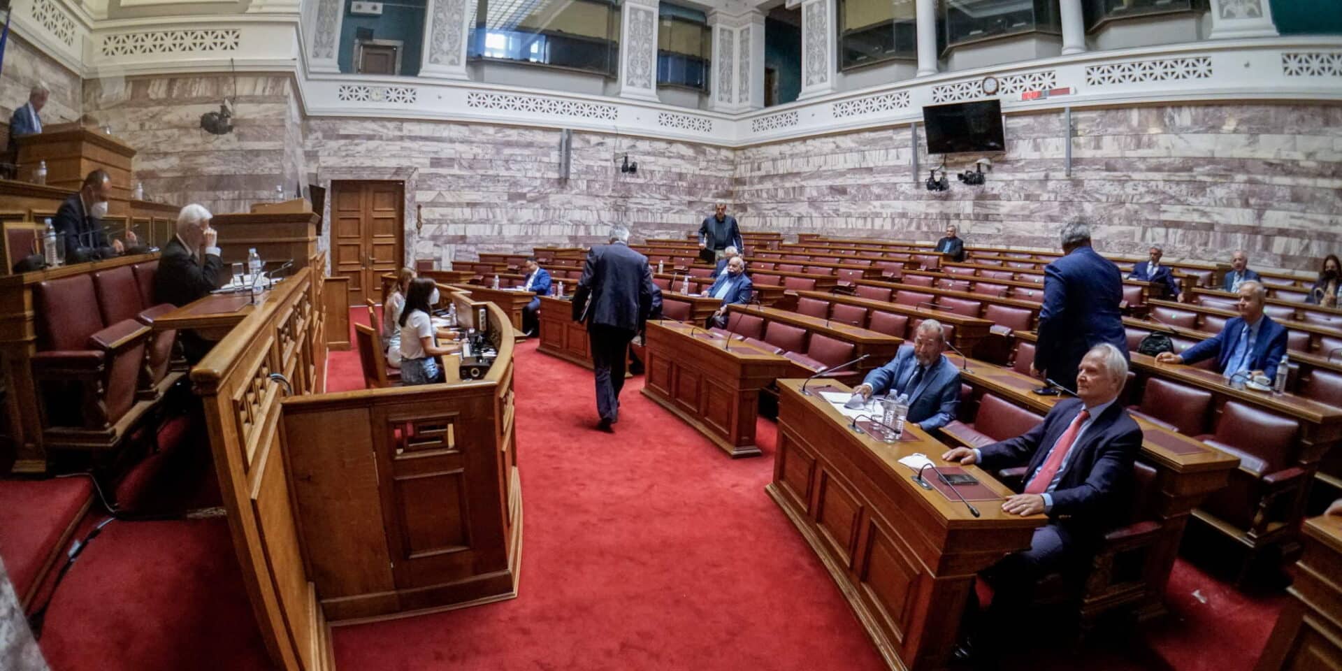 Εικόνα από την Επιτροπή Θεσμών και Διαφάνειας της Βουλής