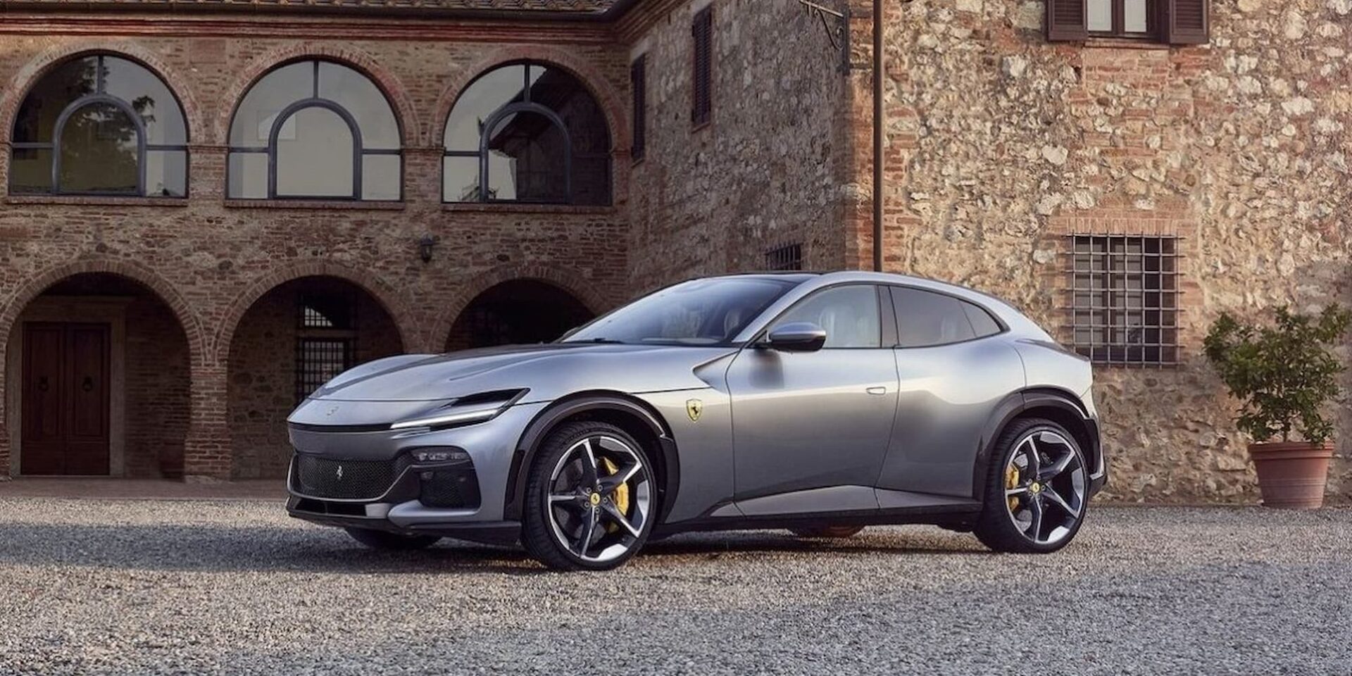 Η Ferrari Purosangue