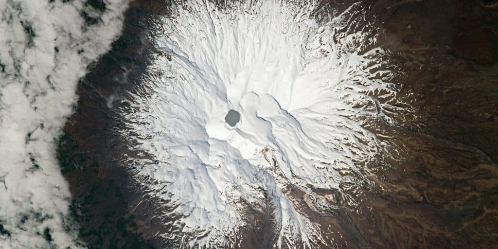 Το όρος Ρουαπέχου όπως φαίνεται από το διάστημα