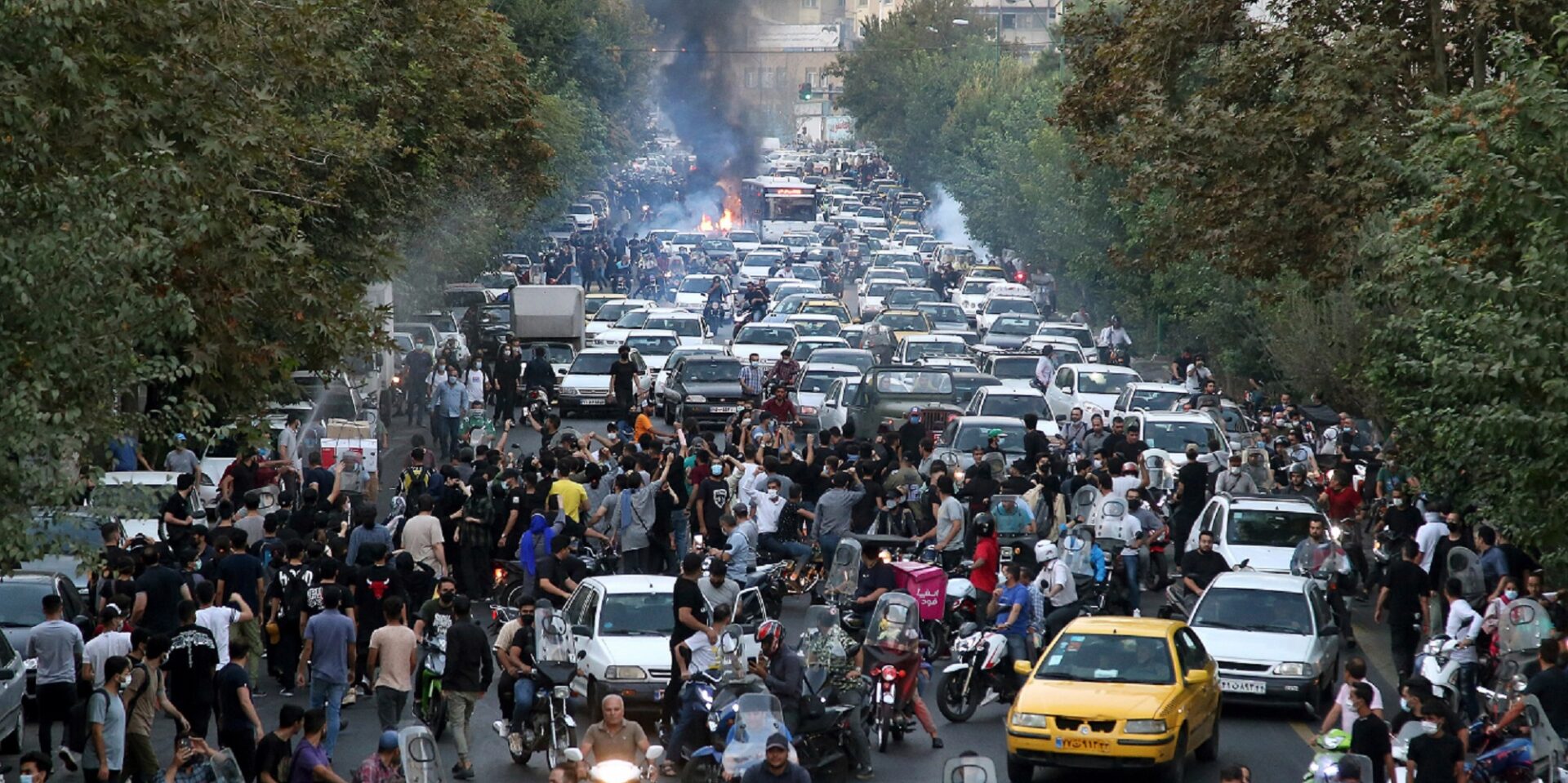 Ακόμα μια μέρα διαδηλώσεων στο Ιράν