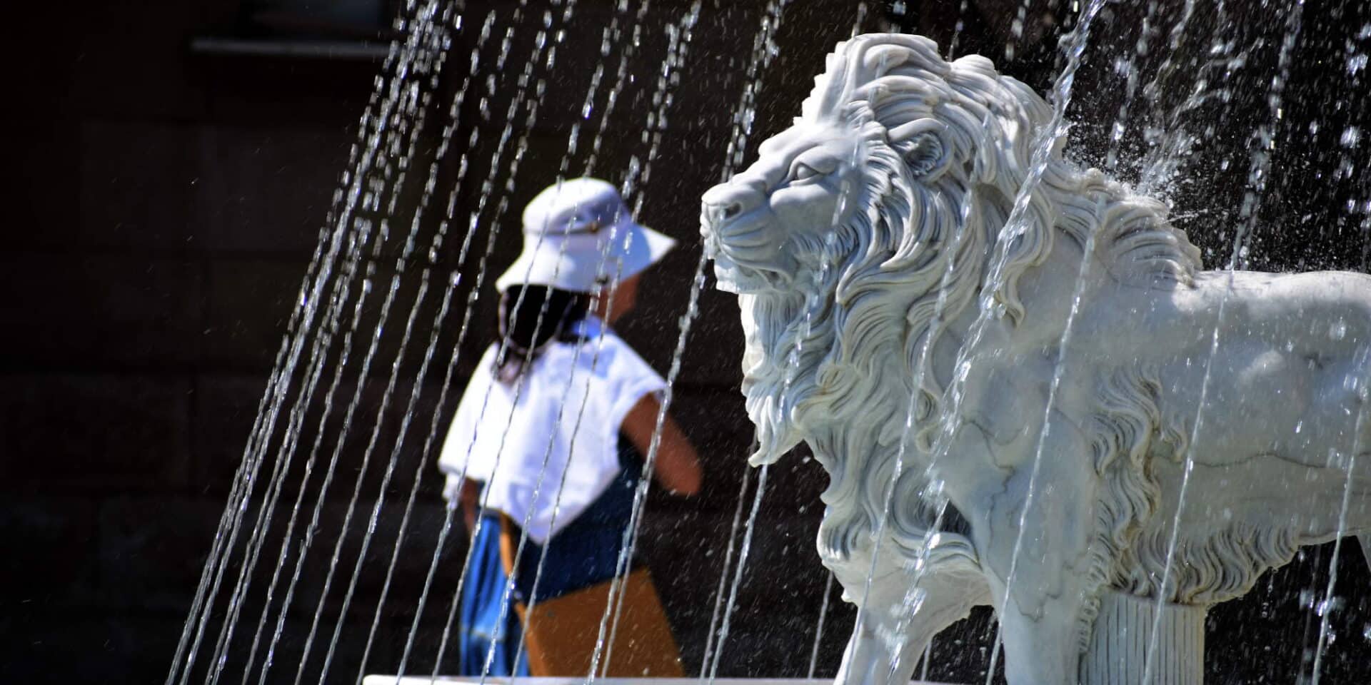 Καλοκαιρινός ο καιρός στο κέντρο του Ναυπλίου