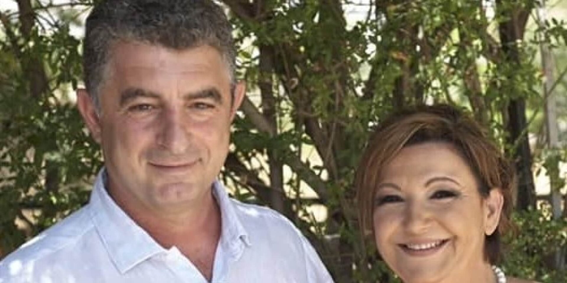 Ο Γιώργος Καραϊβάζ με τη γυναίκα του
