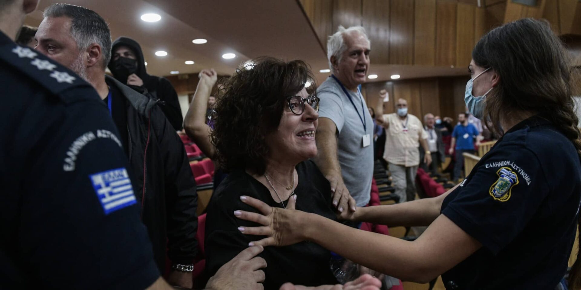 Η Μάγδα Φύσσα στη δίκη για τη Χρυσή Αυγή