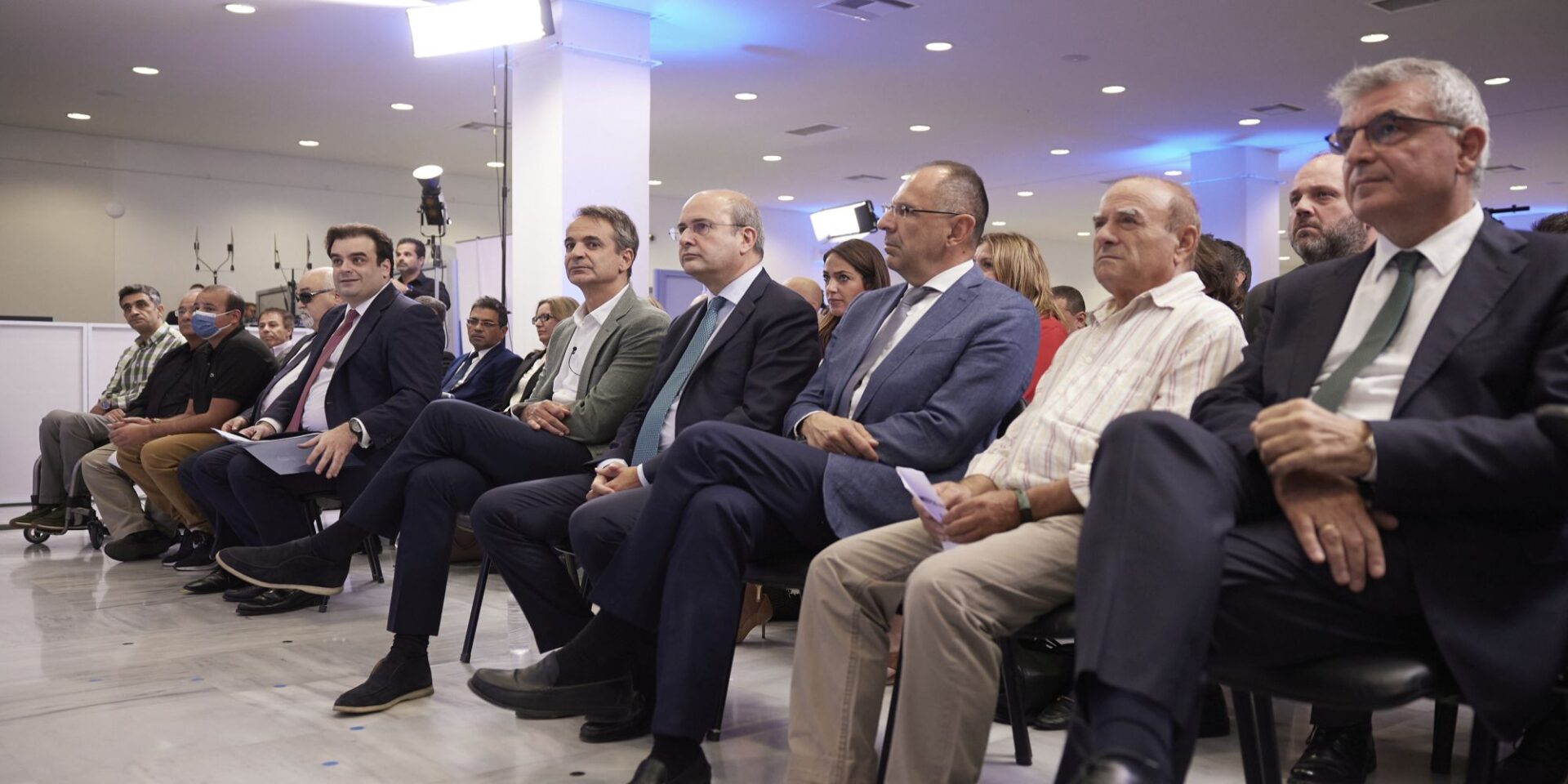 Ο Κυριάκος Μητσοτάκης σε εκδήλωση για τα ψηφιακά ΚΕΠΑ