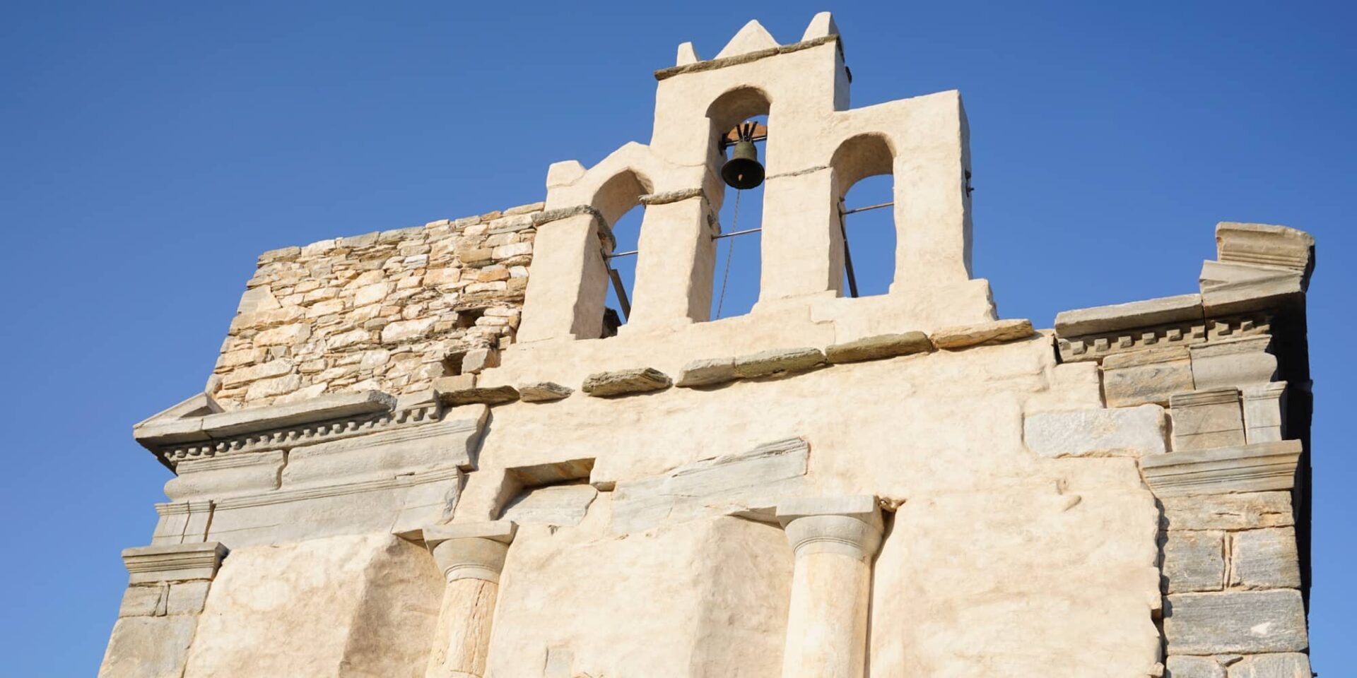 Αποδόθηκε το αποκατεστημένο μνημείο της Επισκοπής στη Σίκινο