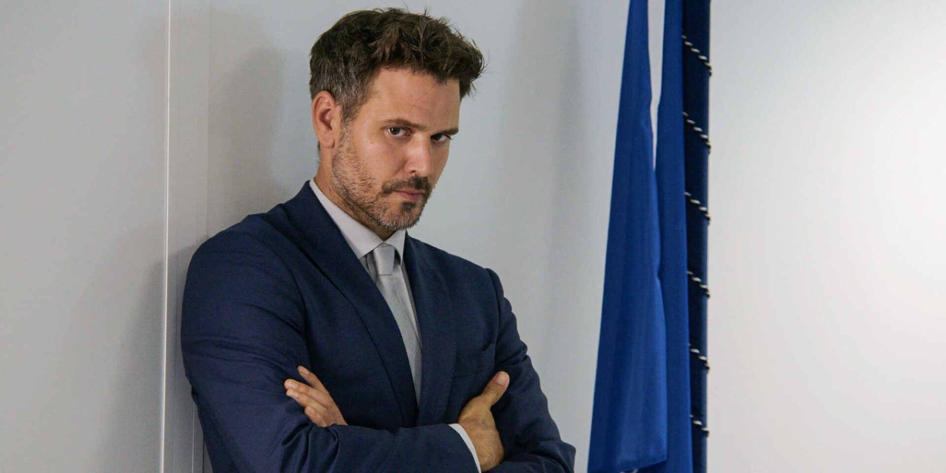 Εικόνα από τα γυρίσματα της σειράς «Παγιδευμένοι» του ΑΝΤ1