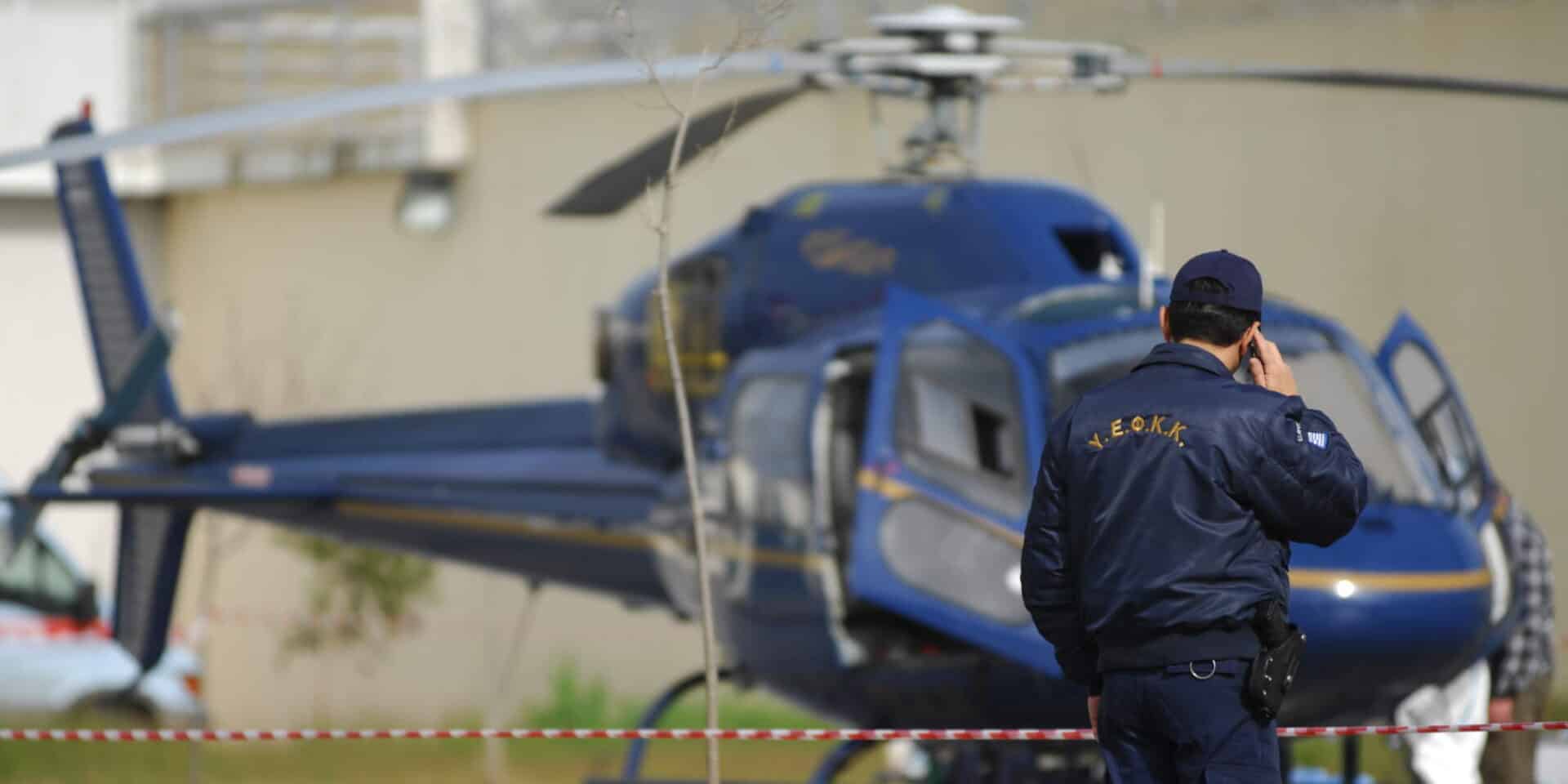 Στιγμιότυπο από την απόπειρα απόδρασης του Παναγιώτη Βλαστού με ελικόπτερο από τις φυλακές Τρικάλων