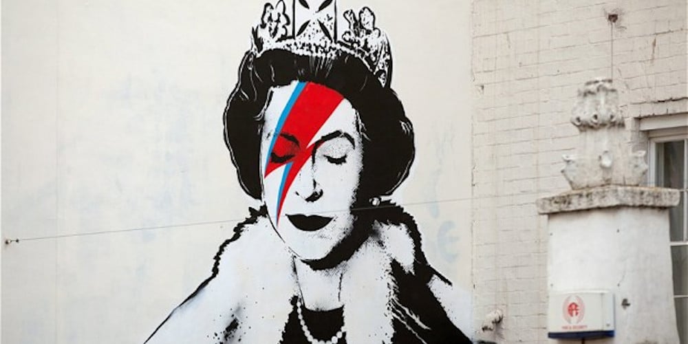 Η βασίλισσα Ελισάβετ ως Ziggy Stardust