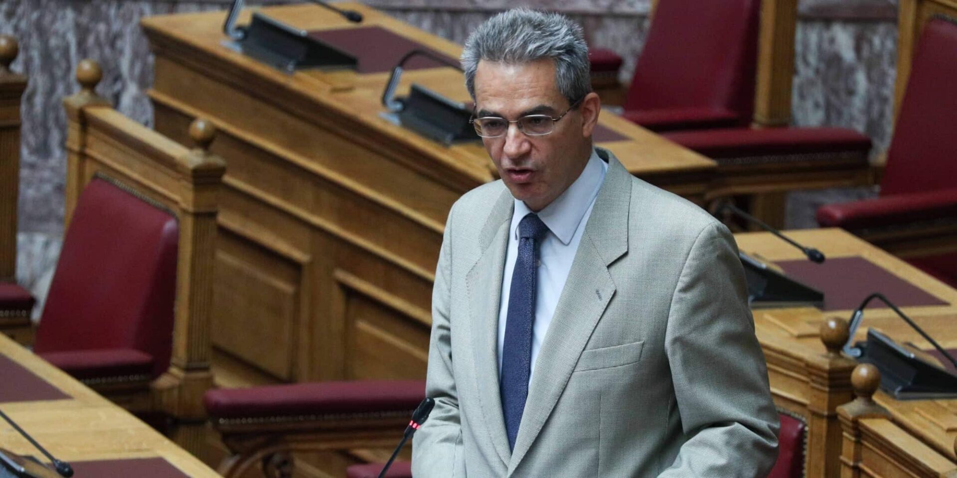 Ο υφυπουργός Παιδείας και καθηγητής Διεθνούς Δικαίου, Άγγελος Συρίγος