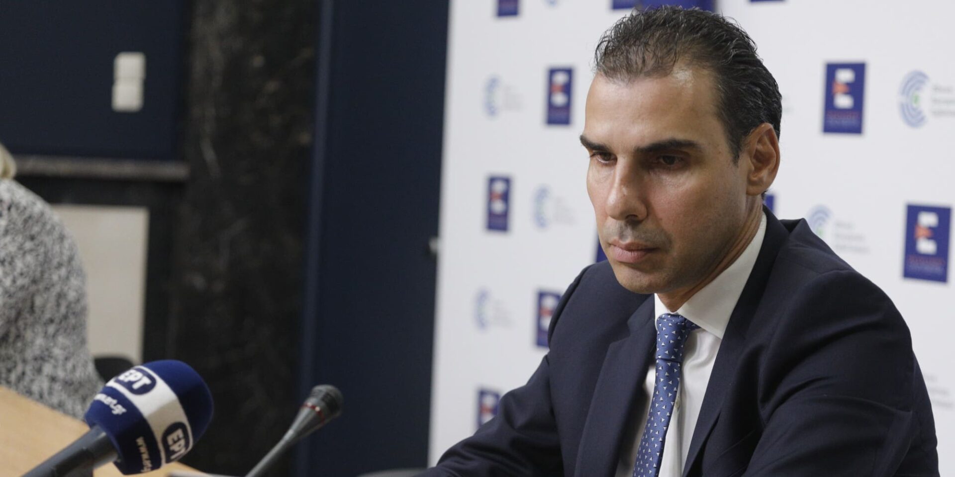 Ο Μάριος Θεμιστοκλέους σε ενημέρωση για τον κορονοϊό