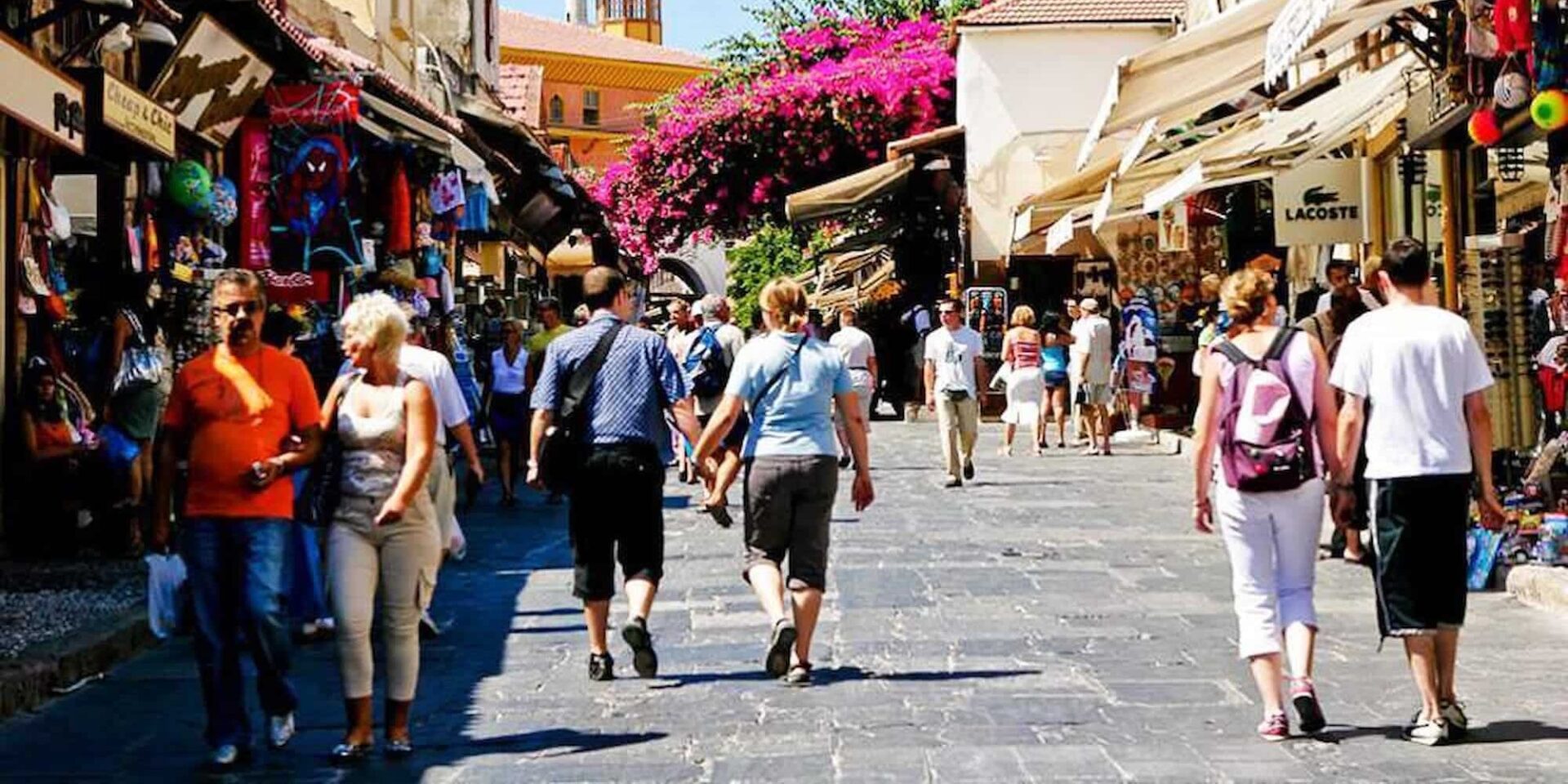 Οι Γάλλοι ψήφισαν μαζικά Ελλάδα
