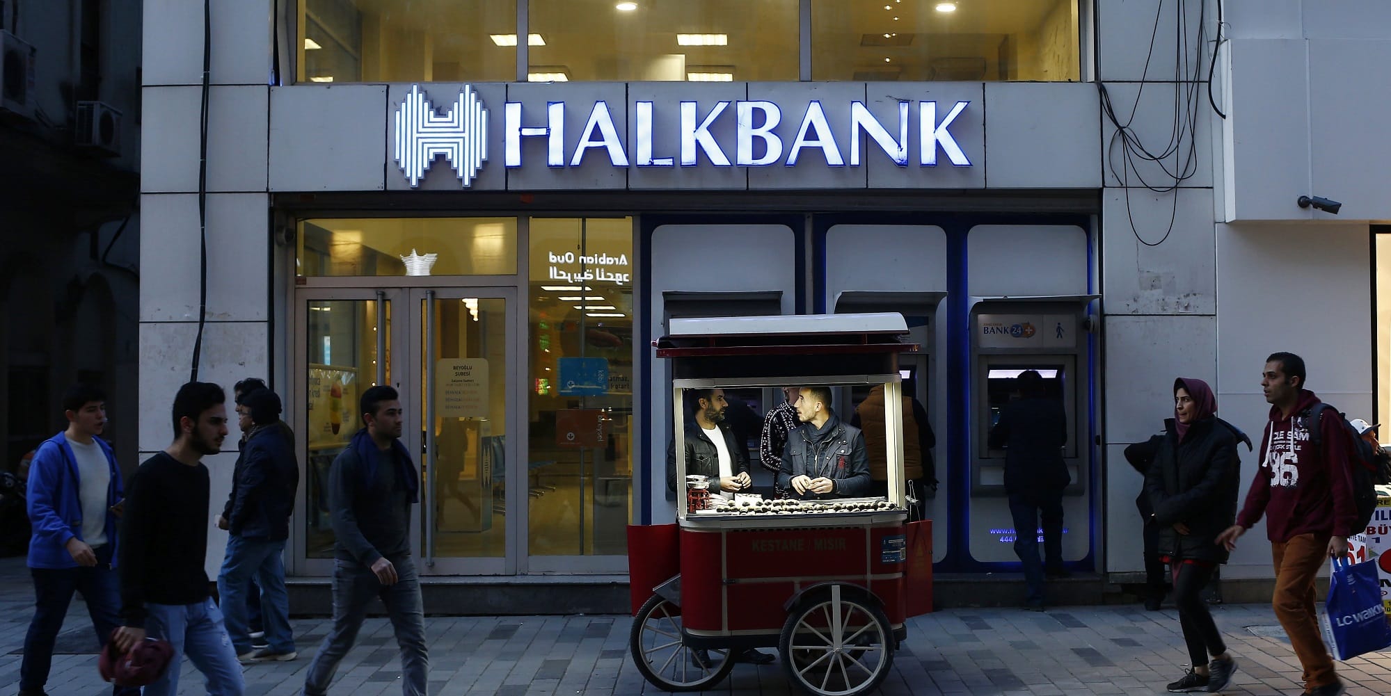 Κρατικές τράπεζες στην Τουρκία σταματούν το σύστημα Mir