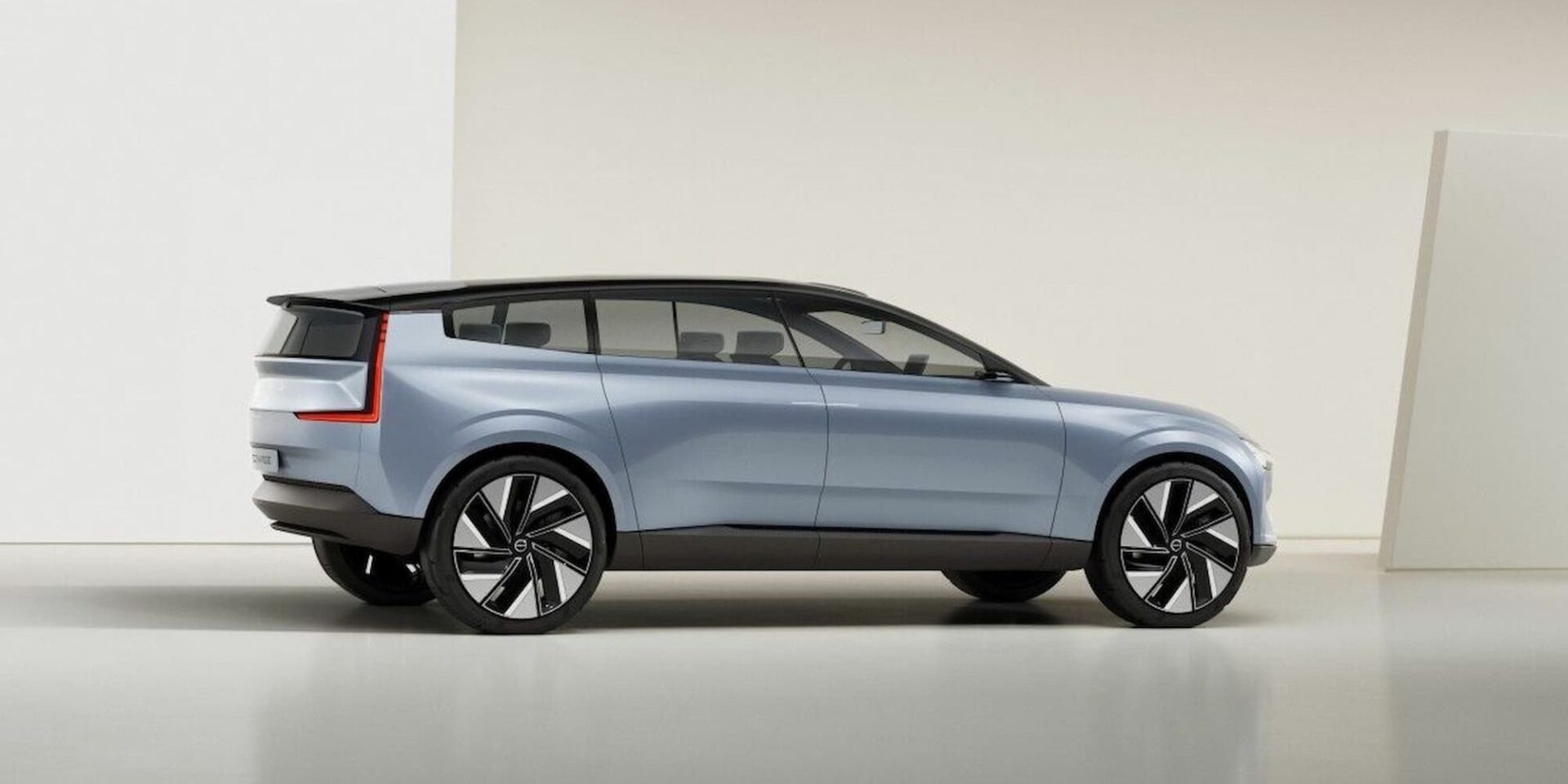 Το Volvo EX90