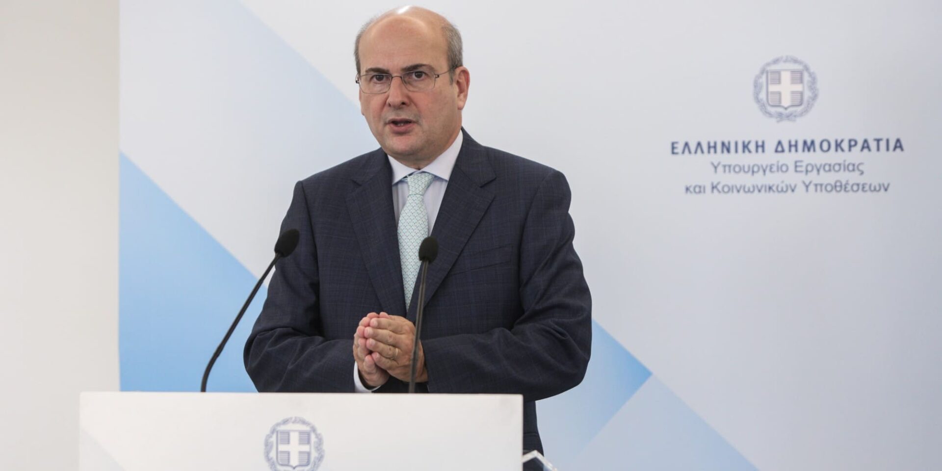 Ο Κωστής Χατζηδάκης
