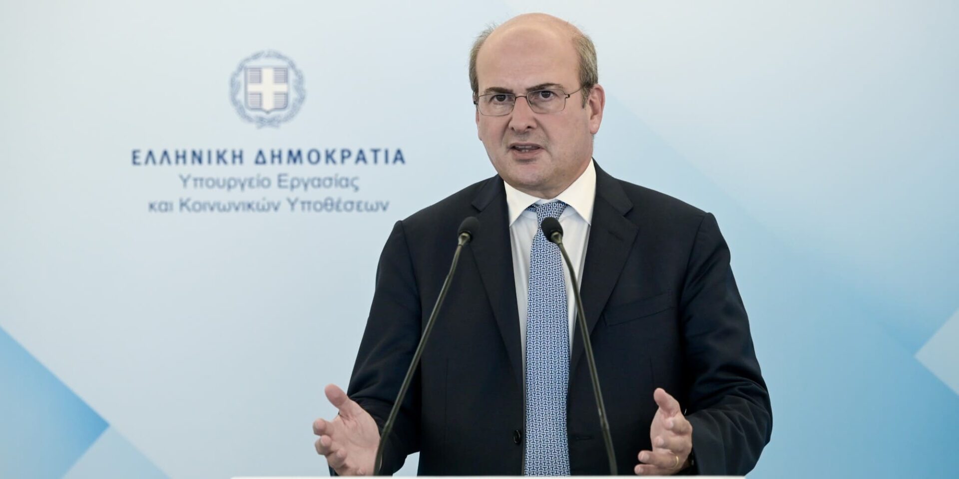 Ο Κωστής Χατζηδάκης