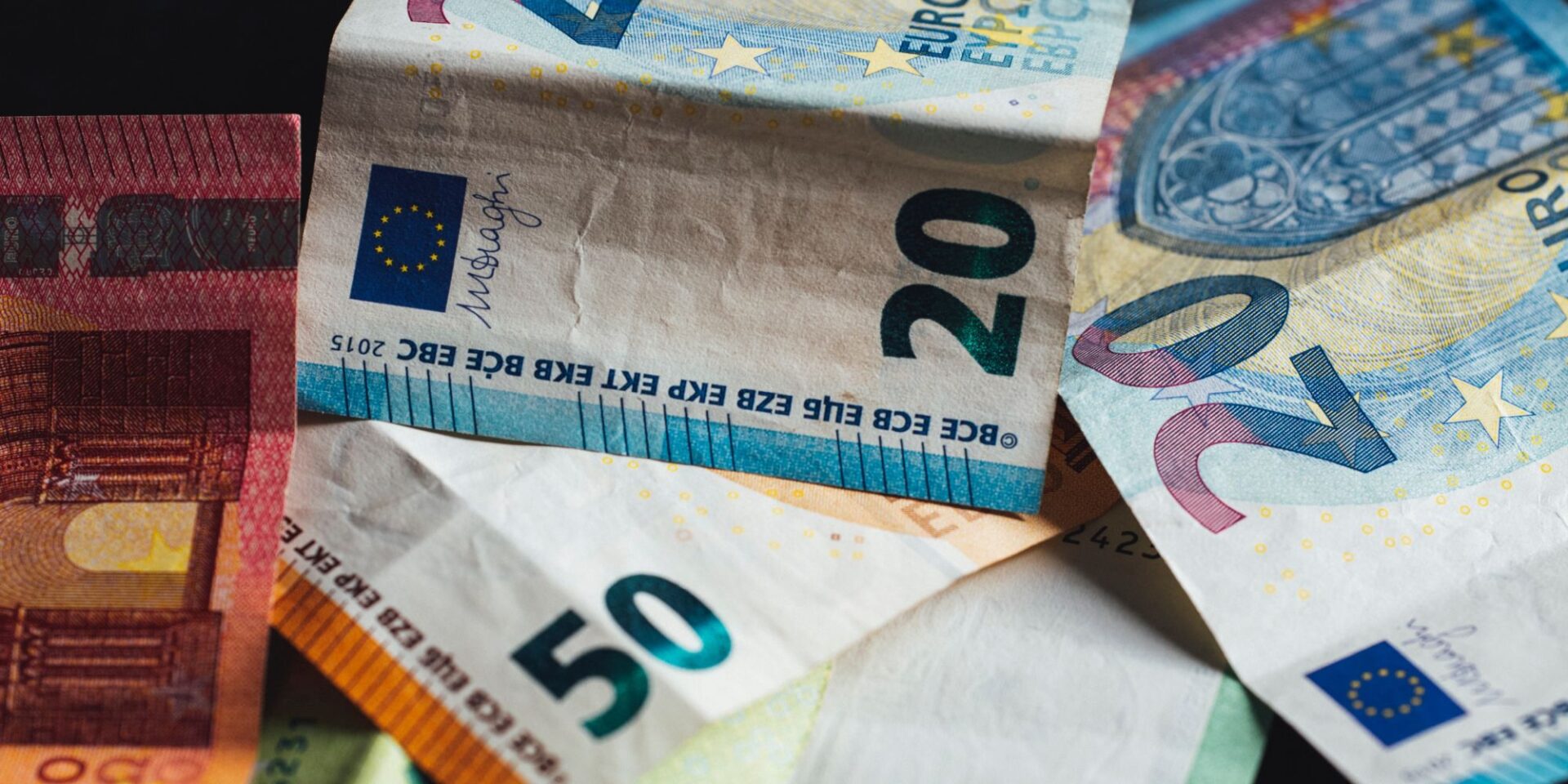 Χαρτονομίσματα ευρώ