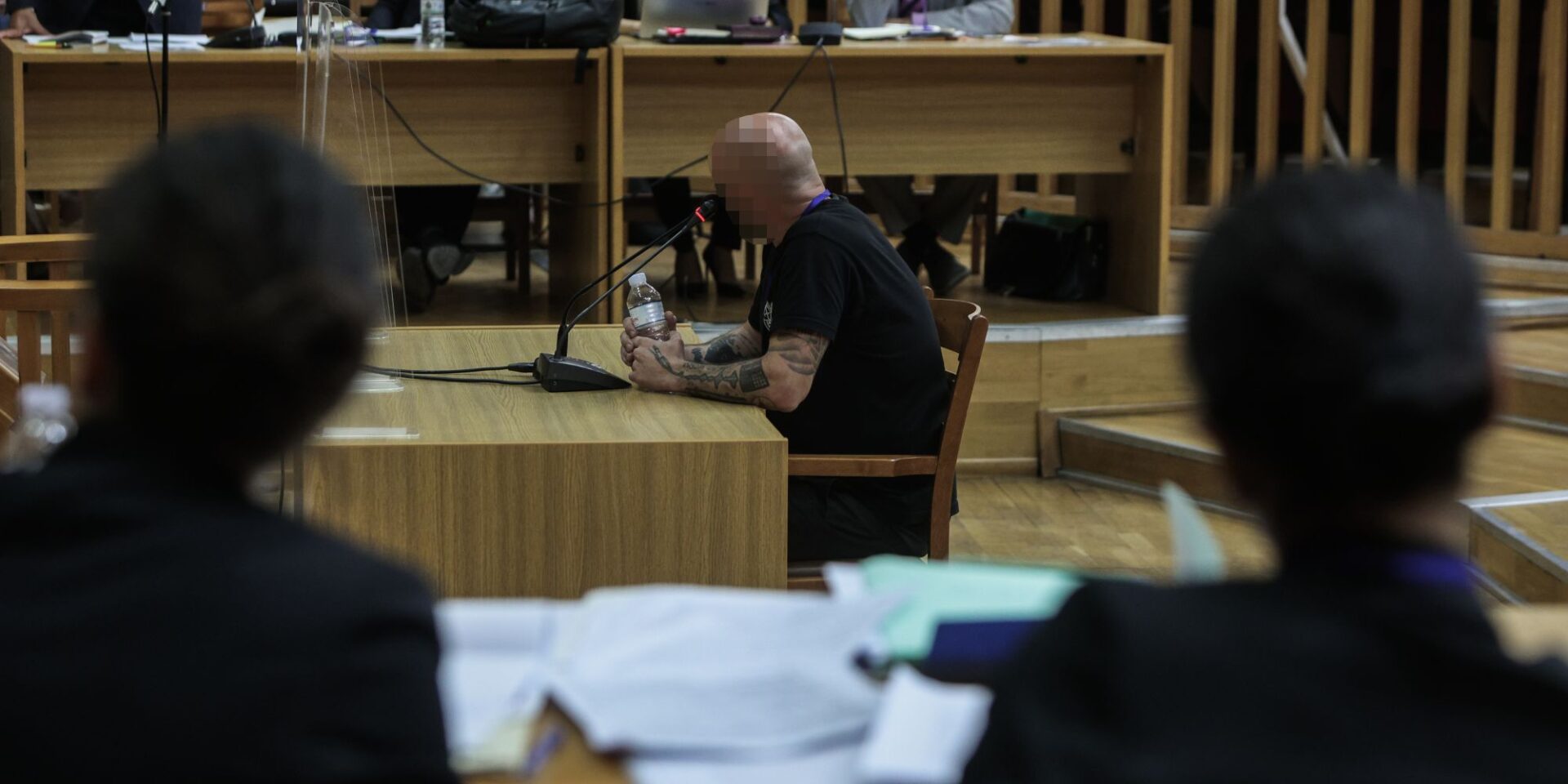 Εικόνα από τη δίκη της Χρυσής Αυγής