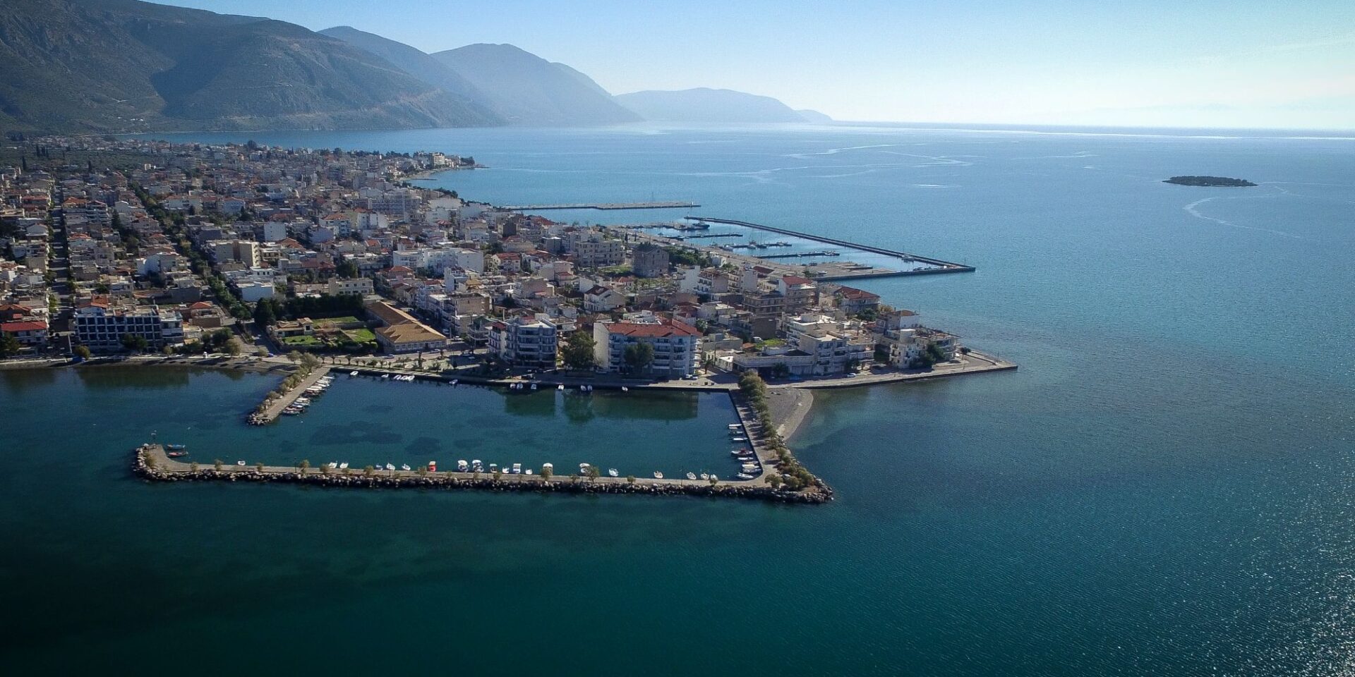 Η πόλη της Ιτέας από ψηλά