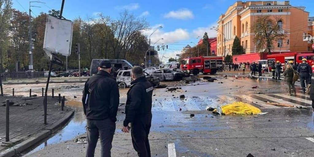 Εικόνα από το Κίεβο μετά την έκρηξη