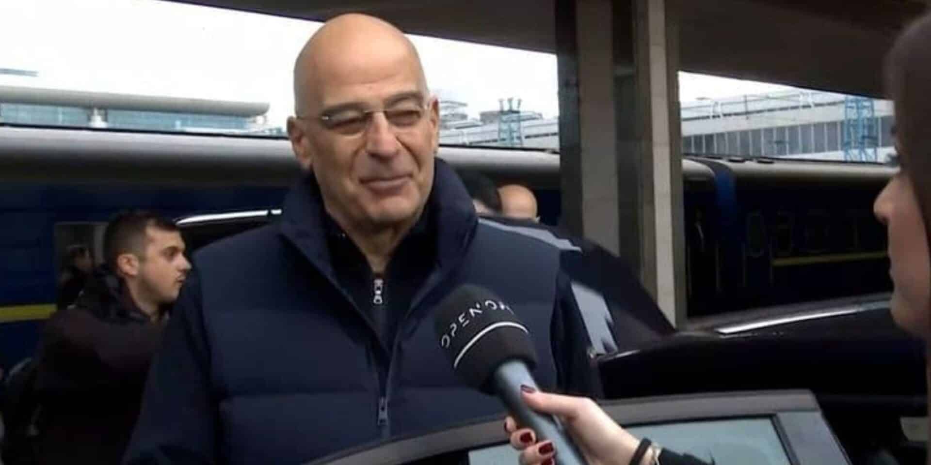 O Νίκος Δένδιας έφτασε στο Κίεβο
