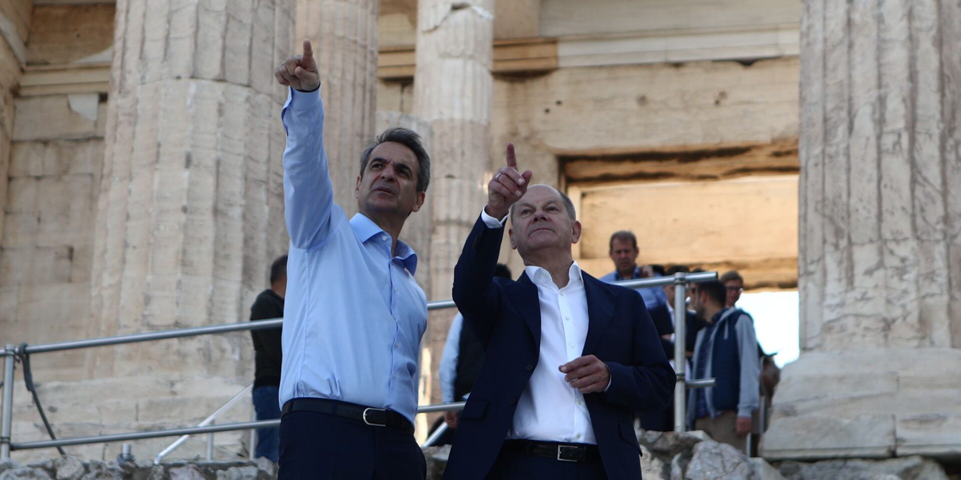 Κυριάκος Μητσοτάκης και Όλαφ Σολτς στην Ακρόπολη