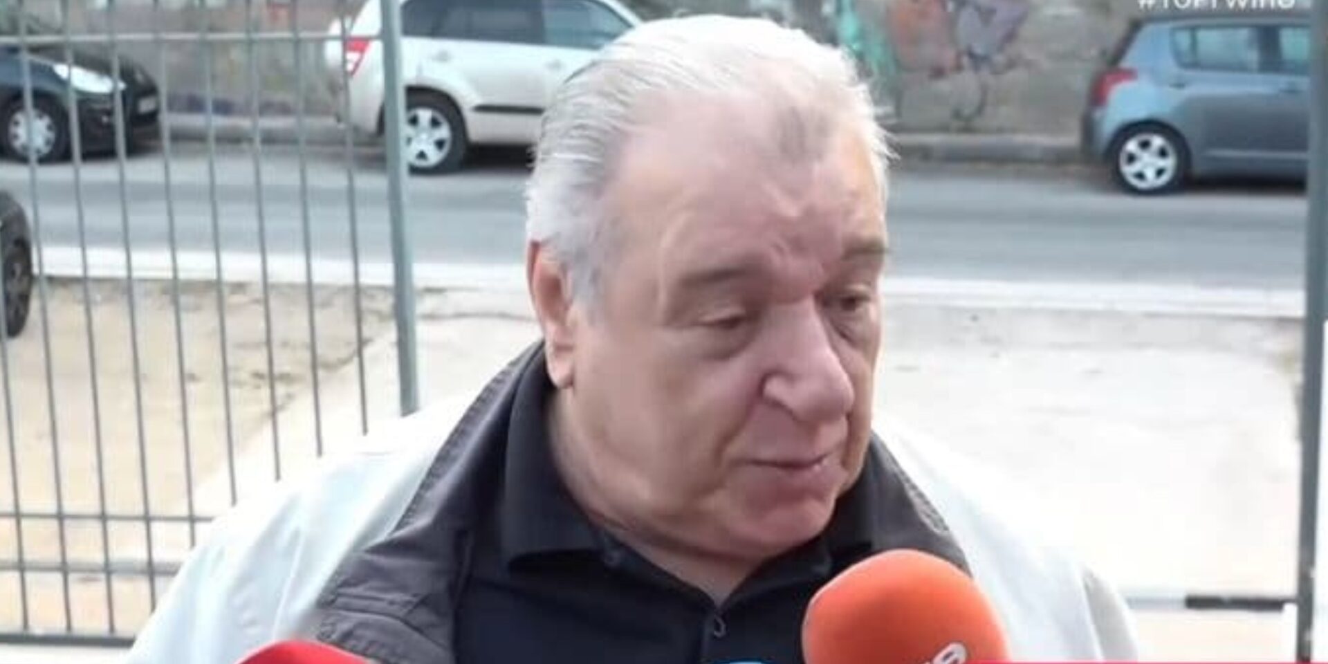 Ο Τάσος Χαλκιάς έξω από τα δικαστήρια