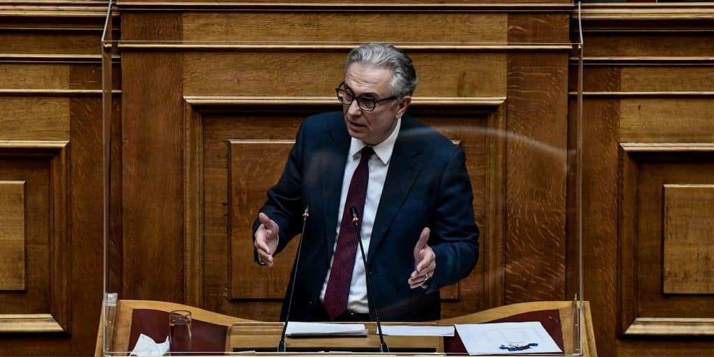 Ο Θοδωρής Ρουσόπουλος στην Ολομέλεια της Βουλής