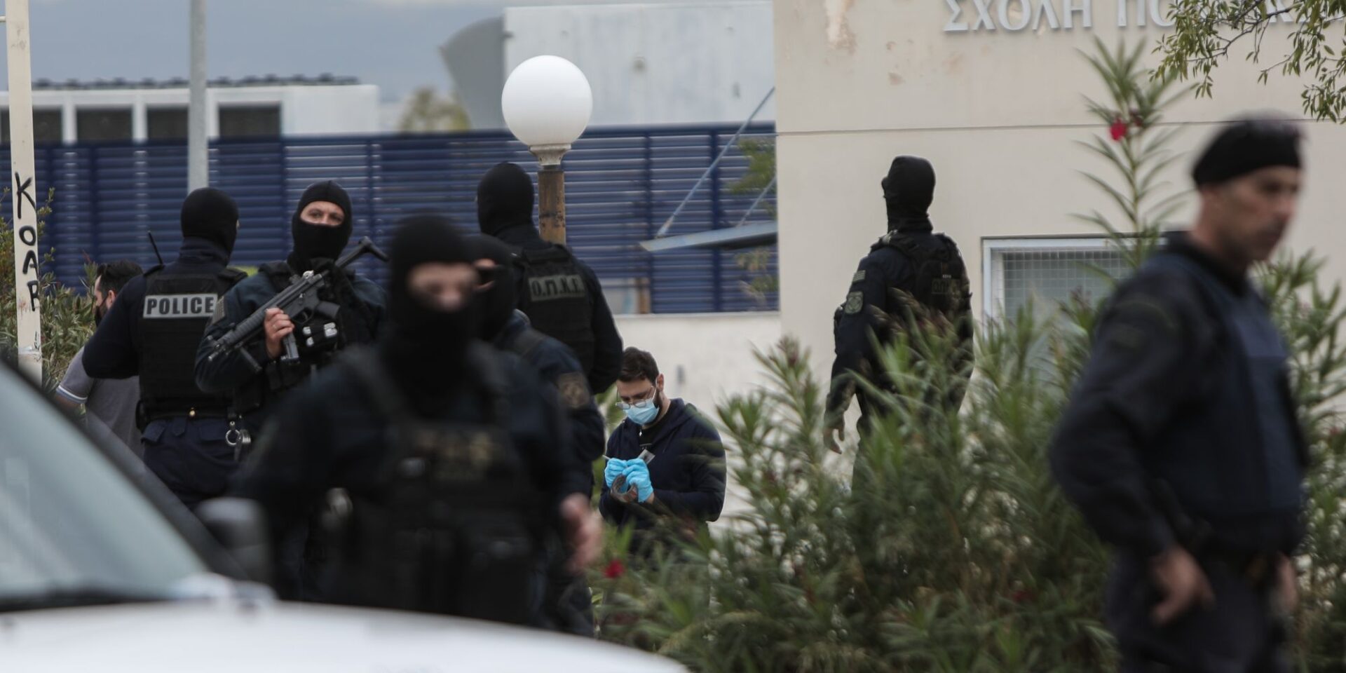 Αστυνομικοί στην Πολυτεχνειούπολη