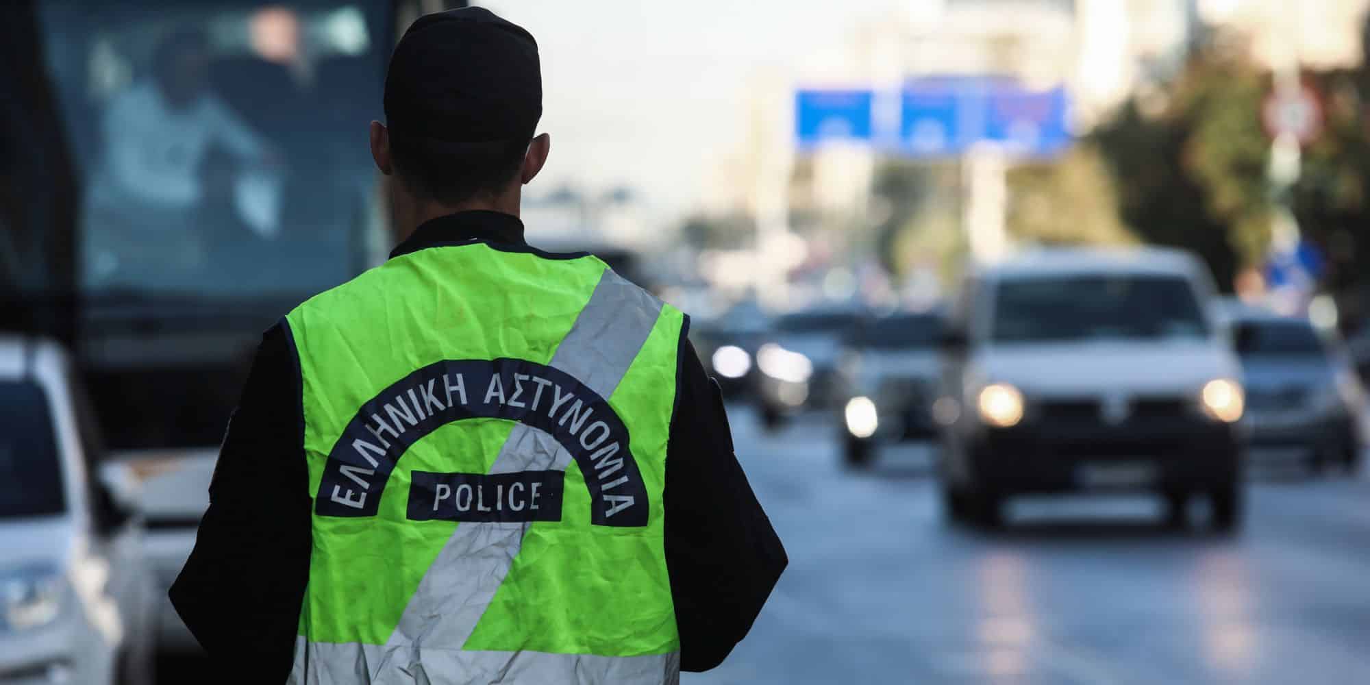 Αστυνομικός στη Λεωφόρο Συγγρού - Τροχαίο