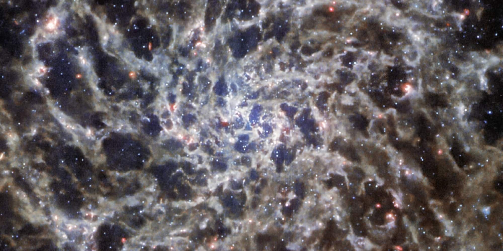 Το James Webb ακτινογράφησε γαλαξία