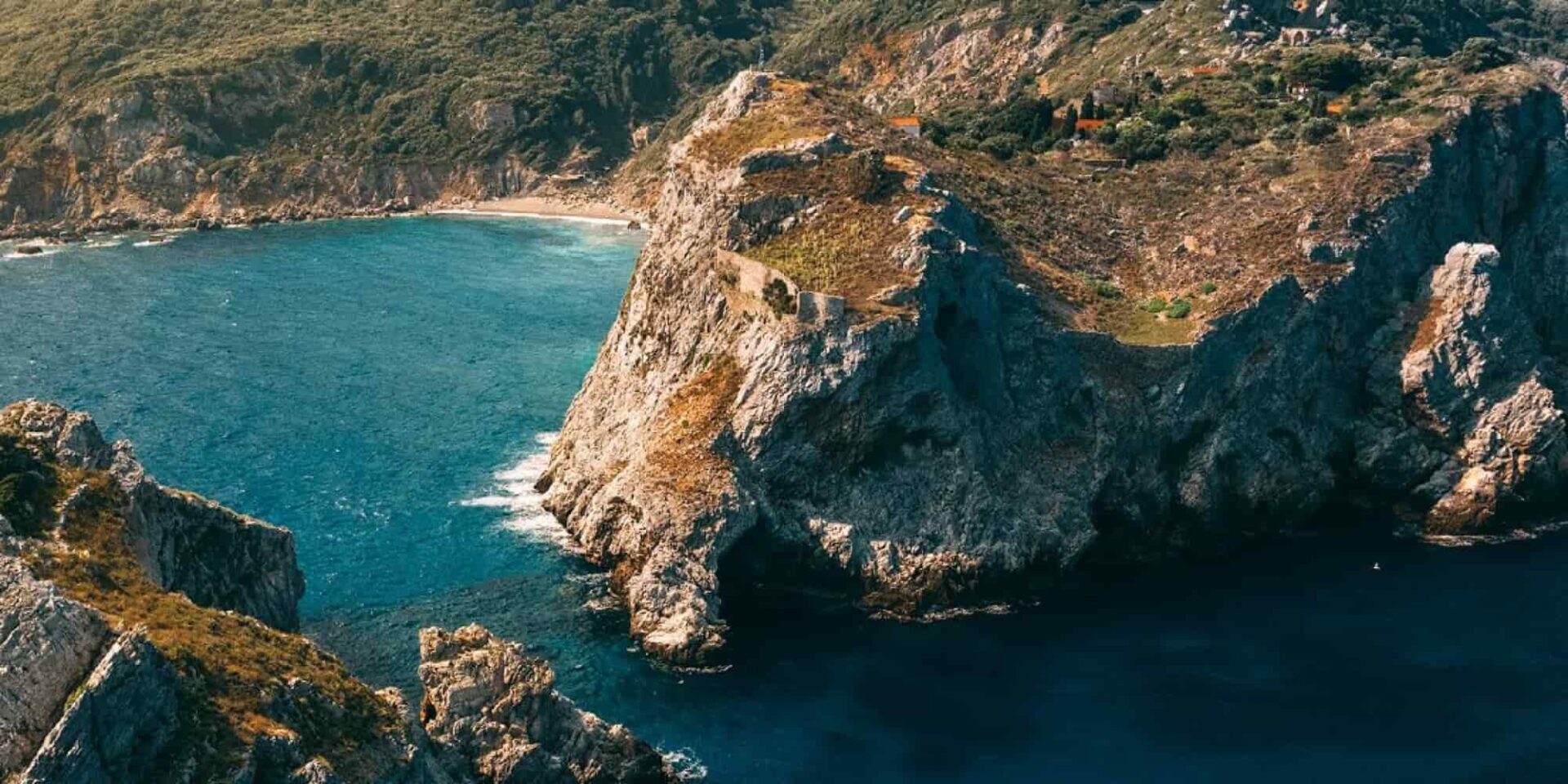 Η Σκιάθος από ψηλά