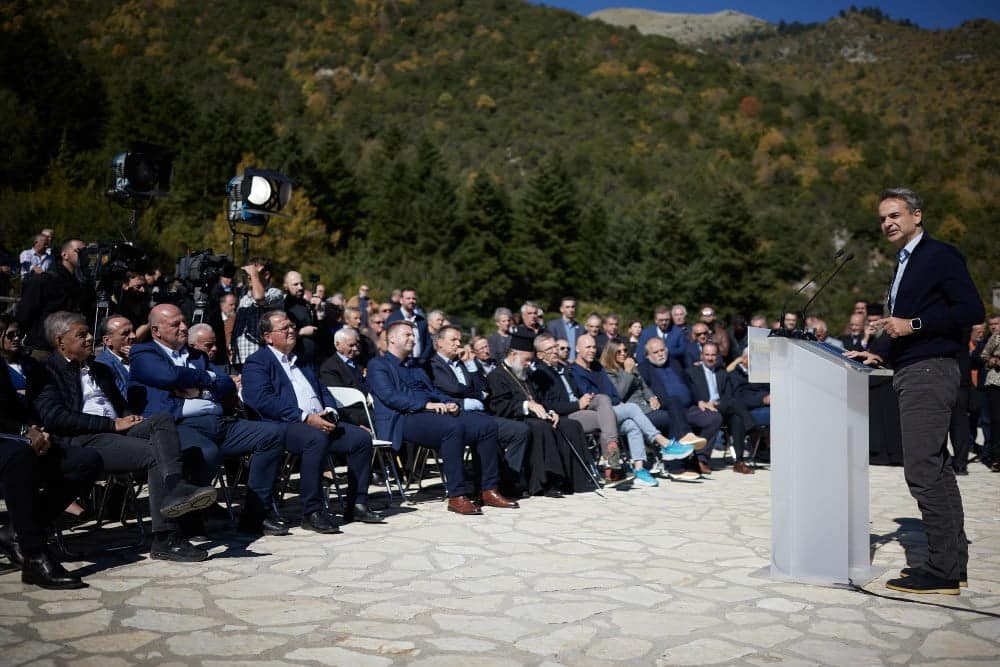 Ο Κυριάκος Μητσοτάκης στα Άγραφα