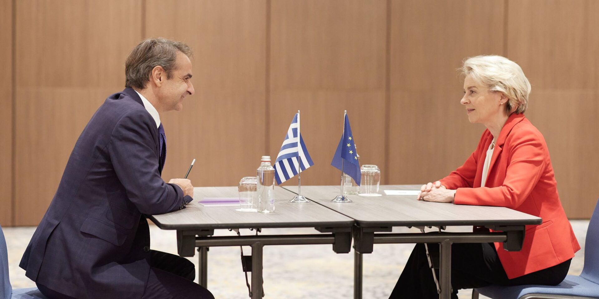 O Κυριάκος Μητσοτάκης με την Ούρσουλα φον ντερ Λάιεν