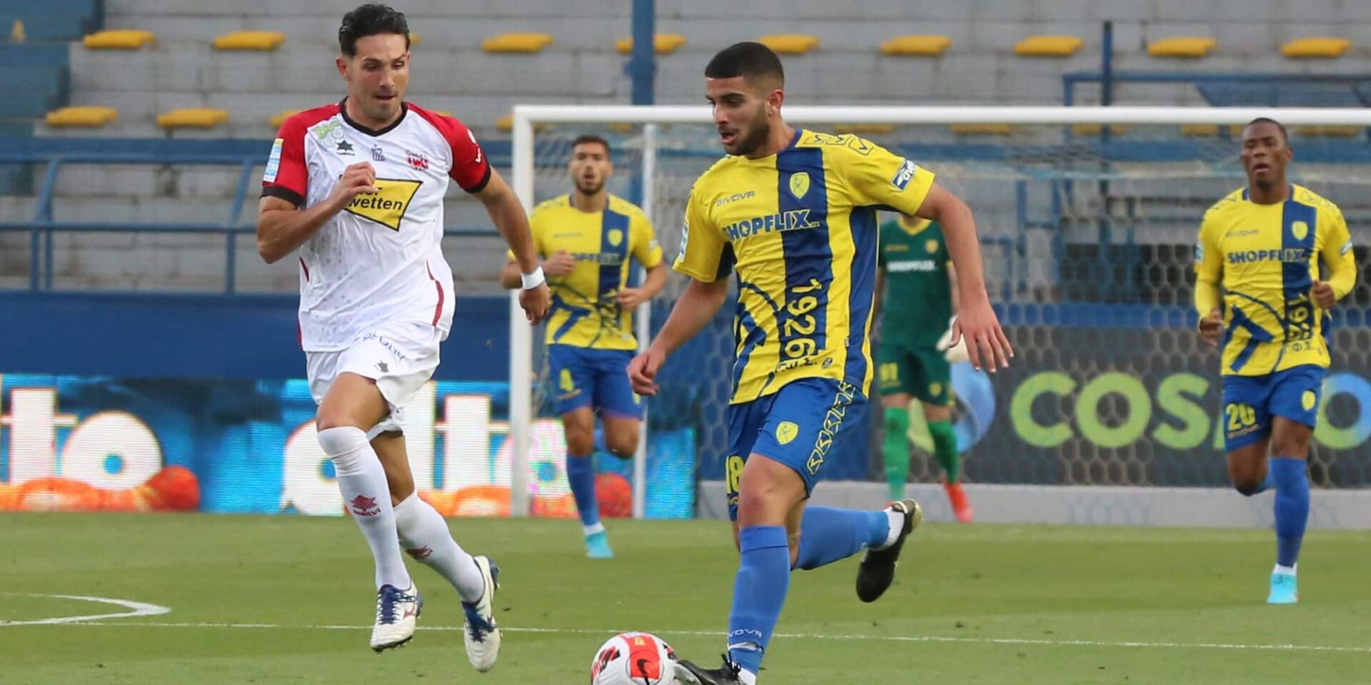 Στιγμιότυπο από το Παναιτωλικός - Βόλος της Super League 2021-2022