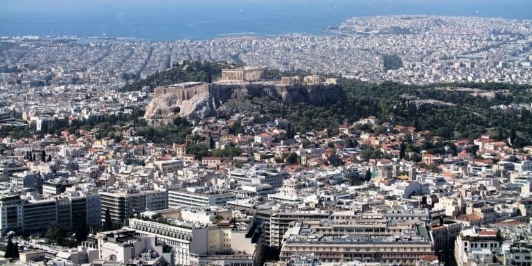 Εφορία: Πέντε διορθώσεις στο Ε9 για μειωμένο ΕΝΦΙΑ – Τι πρέπει να γνωρίζετε