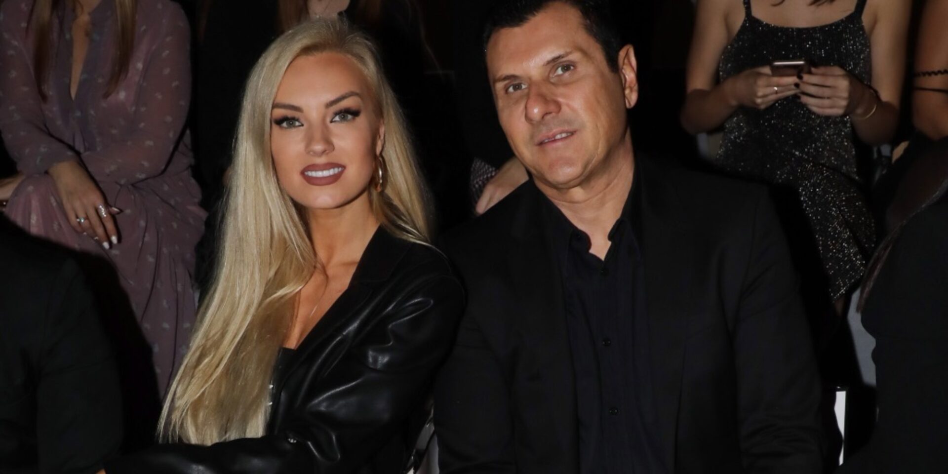 Η Τζούλια Νόβα με Γιάννη Μάρκου σε παλιότερη εκδήλωση /