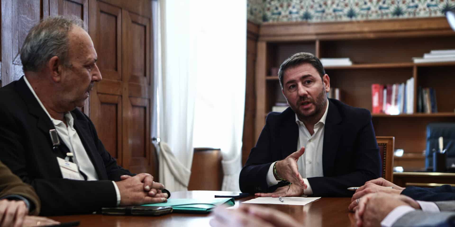 Ο Νίκος Ανδρουλάκης συνάντησε την Ένωση Εργαζομένων Καταναλωτών Ελλάδας