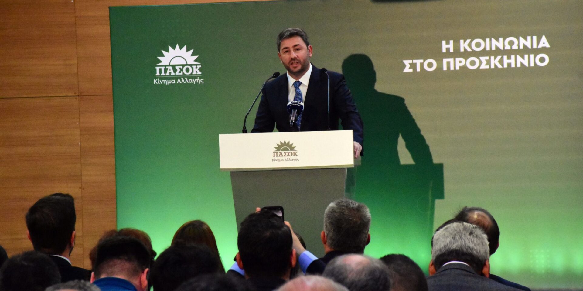 Ο Νίκος Ανδρουλάκης σε συγκέντρωση φίλων του ΠΑΣΟΚ στο Άργος