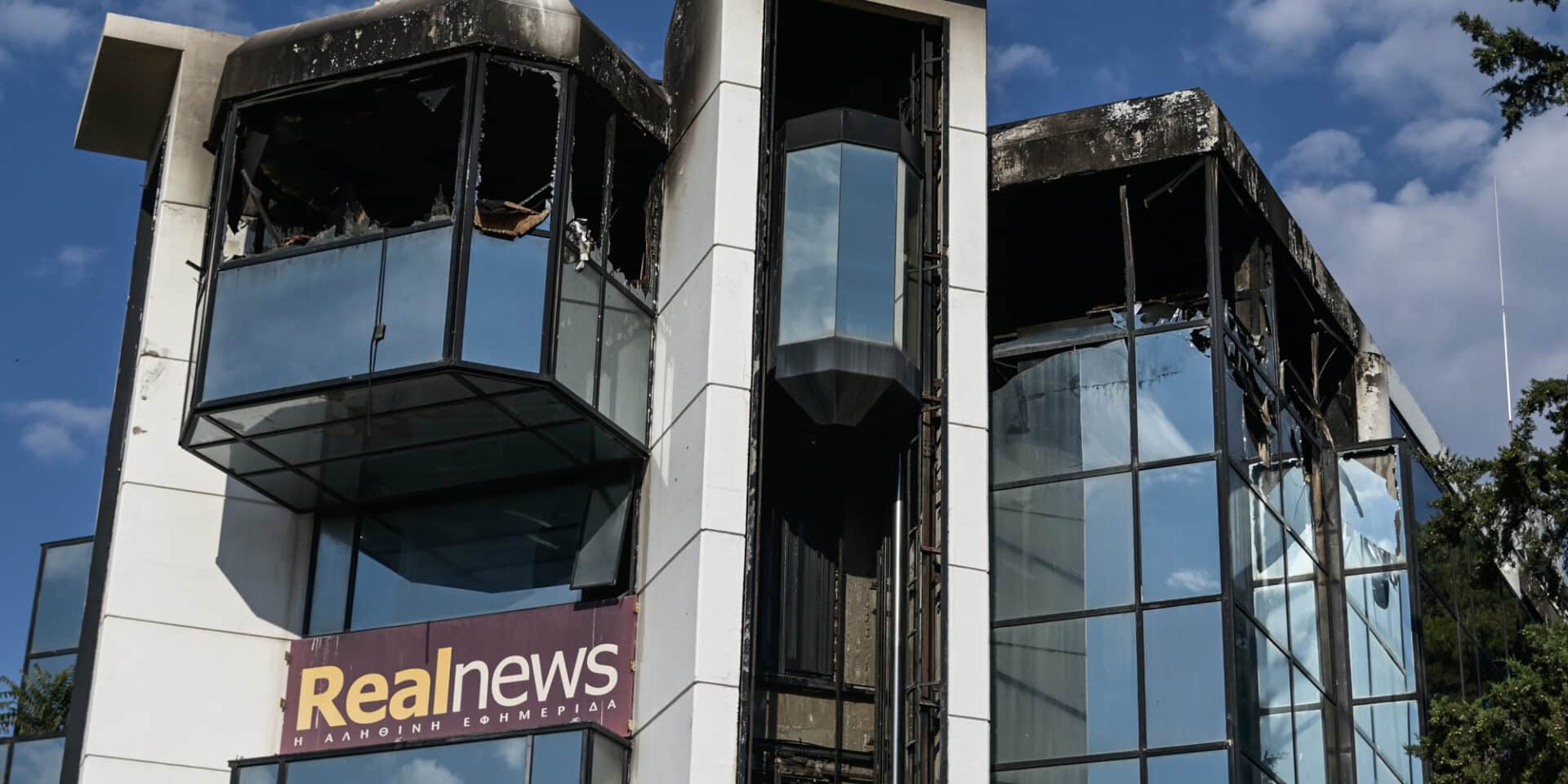 Στη φυλακή μετά την απολογία ο 27χρονος για την επίθεση στο Real Group