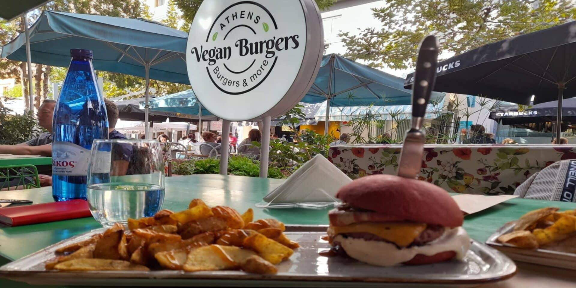 Το Athens Vegan Burgers