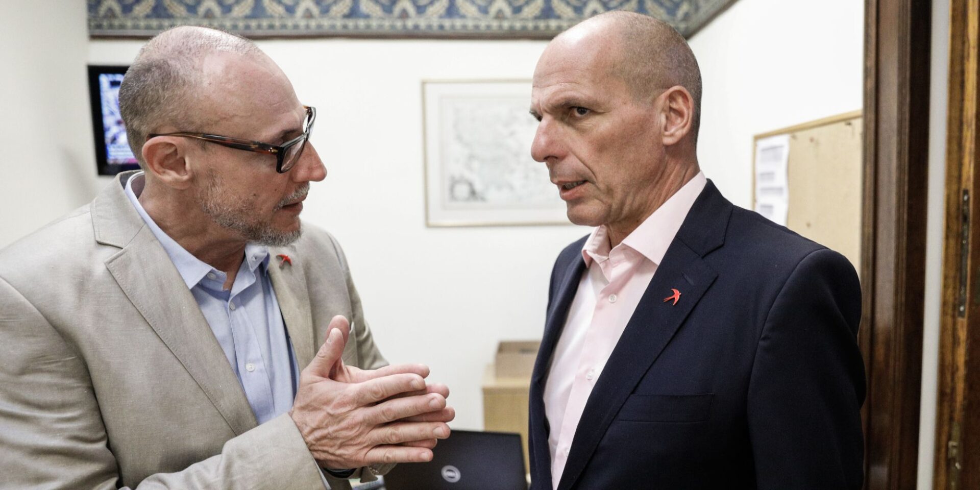 Ο Κλέων Γρηγοριάδης μαζί με τον Γιάνη Βαρουφάκη