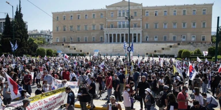 Παραλύει η Ελλάδα την Τετάρτη από την μεγάλη απεργία: Ποιοι συμμετέχουν, τι ισχύει με τα Μέσα Μεταφοράς!