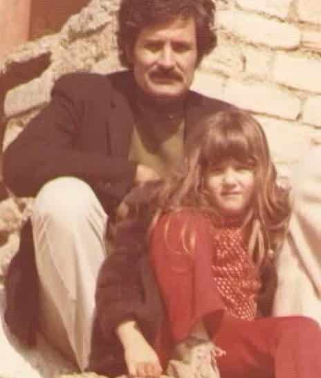 Η Τζένιφερ Άνιστον με τον πατέρα της, Τζον
