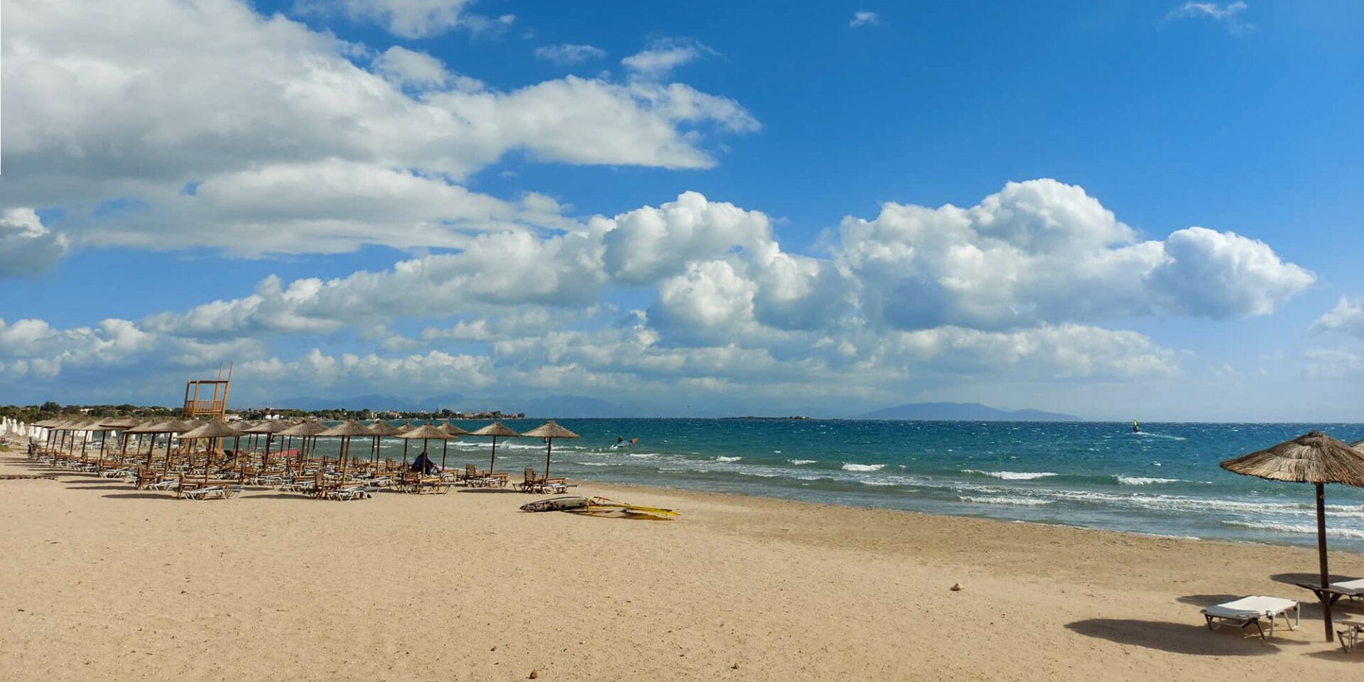Αίθριος καιρός στην παραλία της Λούτσας
