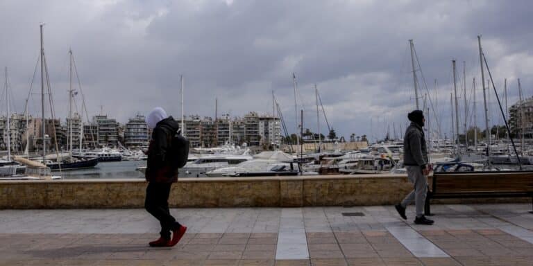 Καιρός: Χειμωνιάτικη «εισβολή» από Δευτέρα – Πώς θα κυλήσει το σκηνικό μέχρι την Πρωτοχρονιά!